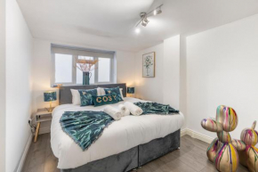 Elms Suite, London